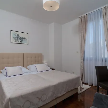 Luxury Near The Beach3 Split