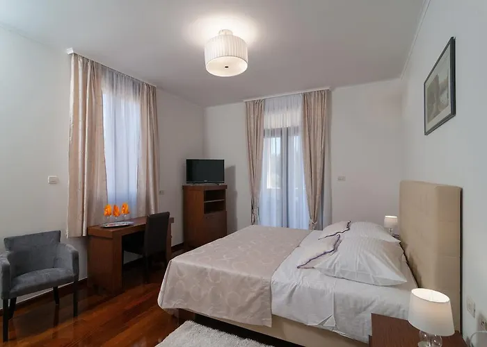 Luxury Near The Beach3