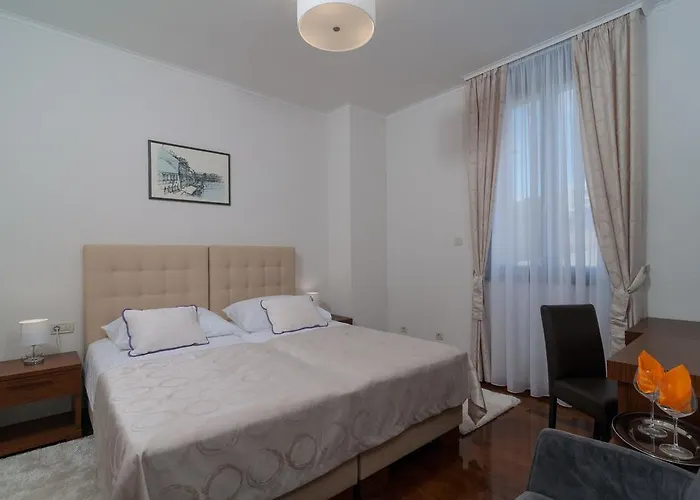 Luxury Near The Beach3 Split